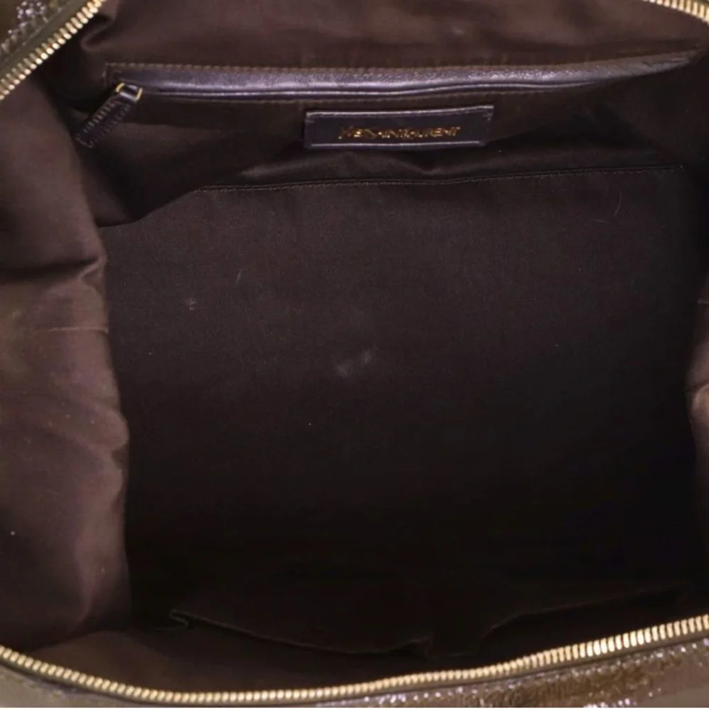 Saint Laurent Easy Y Satchel Patent
Medium Olive Green Brown - Picture 5 of 7